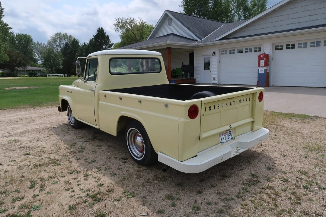 1960 International Harvester Pickup - Image 11 of 31