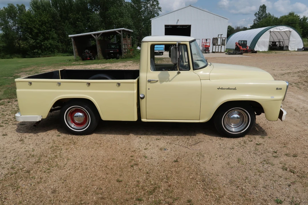1960 International Harvester Pickup - Image 18 of 31