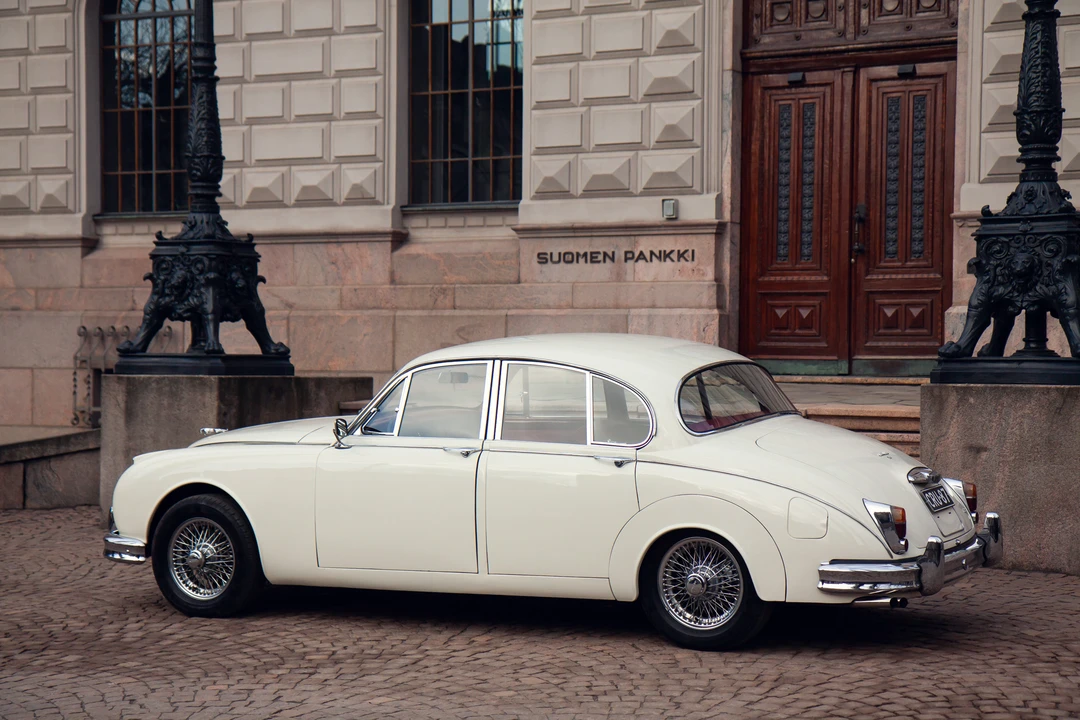 1960 Jaguar Mark II - Image 8 of 31