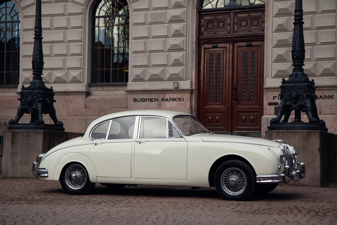 1960 Jaguar Mark II - Image 10 of 31