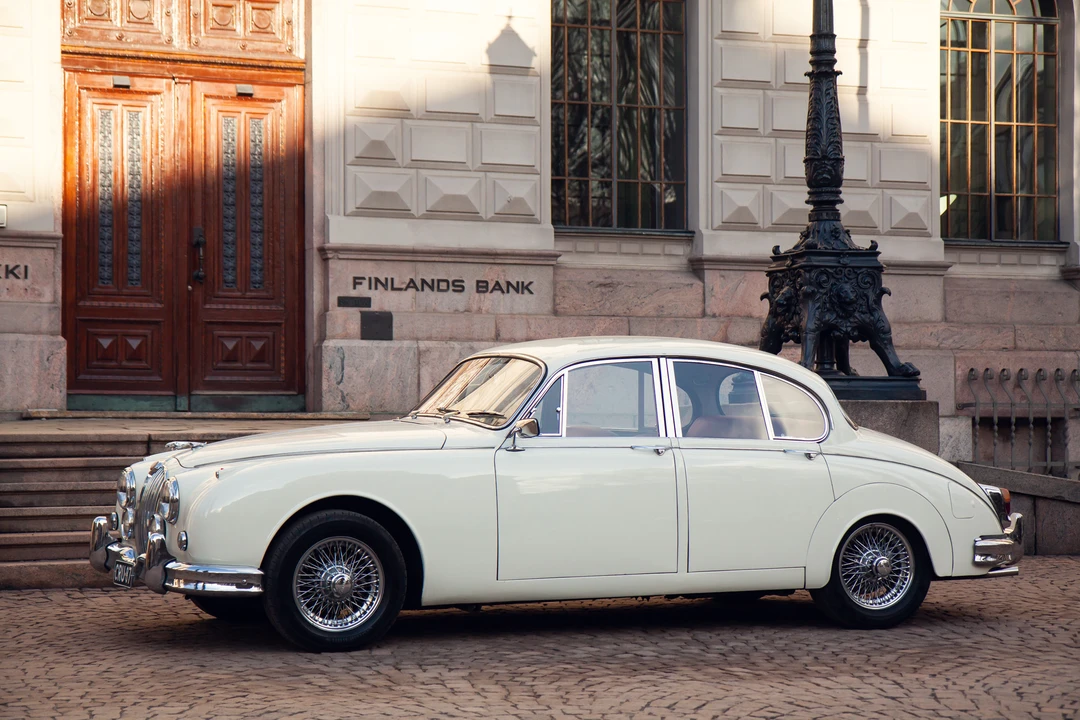 1960 Jaguar Mark II - Image 2 of 31