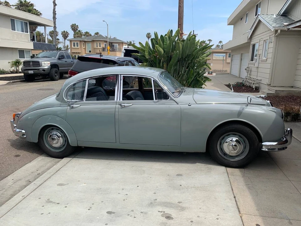 1960 Jaguar Mark II - Image 16 of 23
