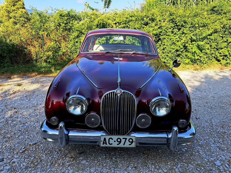 1960 Jaguar Mark II - Image 5 of 30