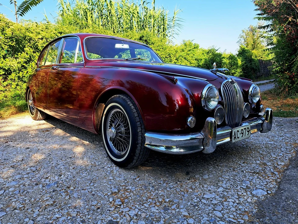 1960 Jaguar Mark II - Image 9 of 30