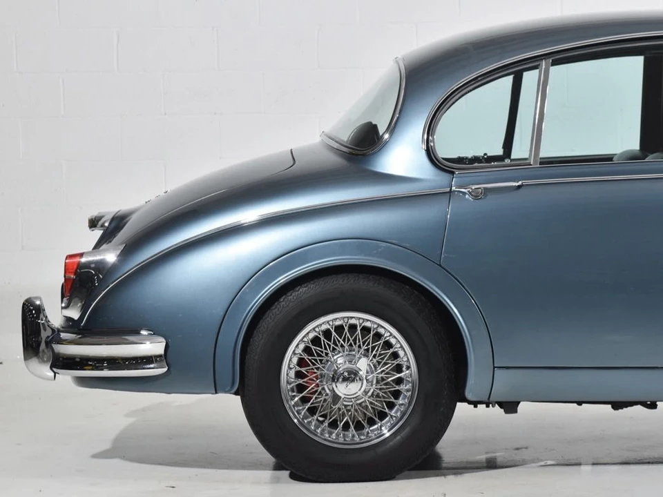 1960 Jaguar Mark II - Image 9 of 31