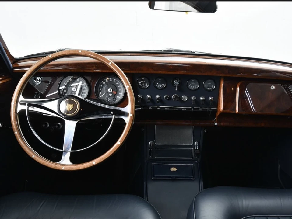 1960 Jaguar Mark II - Image 19 of 31
