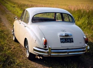 1960 Jaguar Mark II - Image 20 of 21