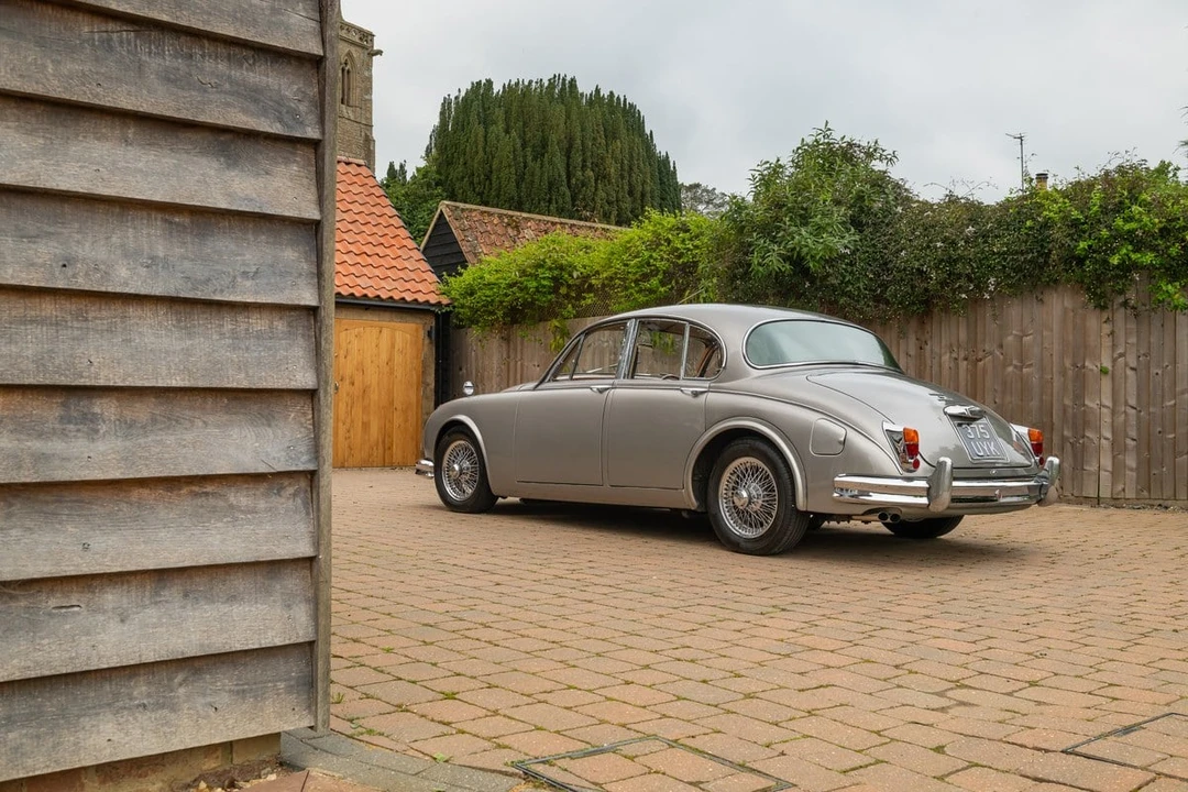 1960 Jaguar Mark II - Image 10 of 30
