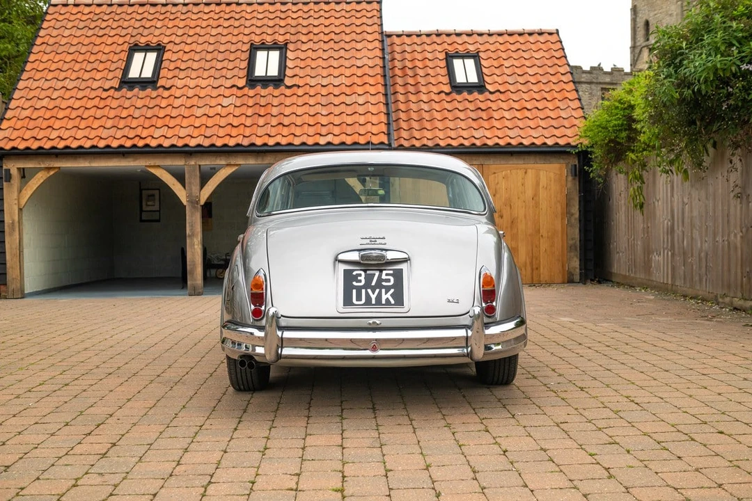 1960 Jaguar Mark II - Image 12 of 30