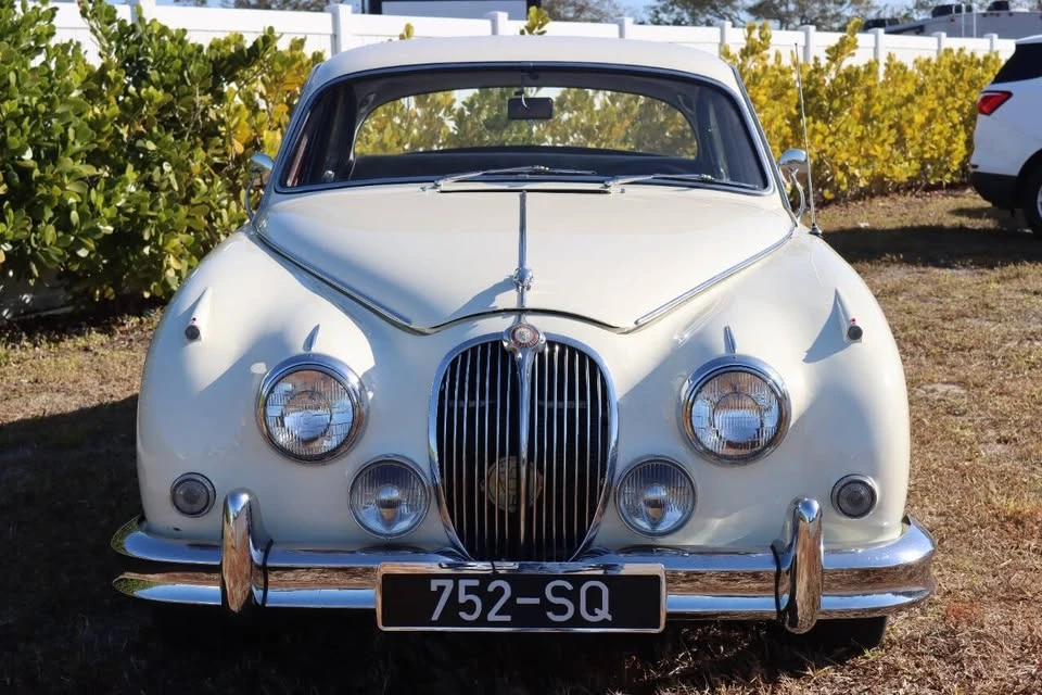 1960 Jaguar Mark II - Image 2 of 20