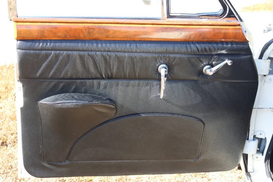 1960 Jaguar Mark II - Image 9 of 20