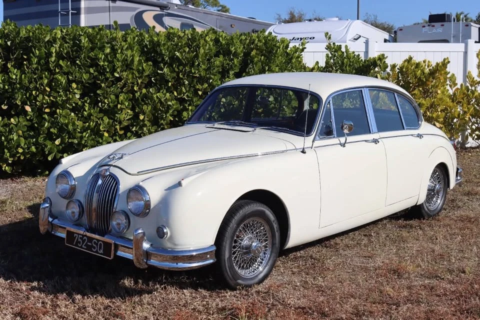 1960 Jaguar Mark II - Image 3 of 20