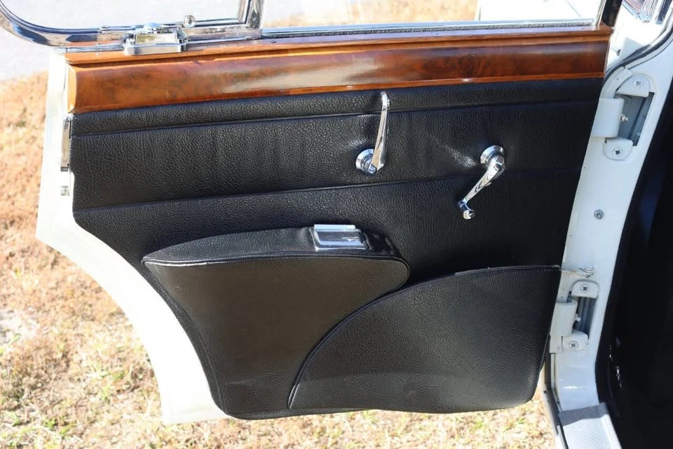 1960 Jaguar Mark II - Image 11 of 20