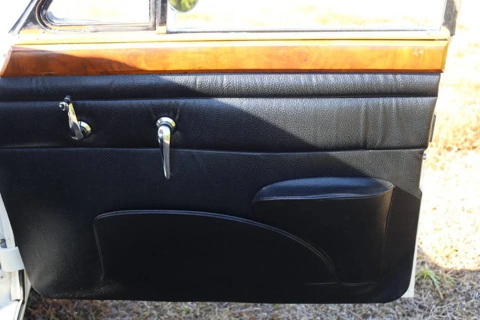 1960 Jaguar Mark II - Image 16 of 20
