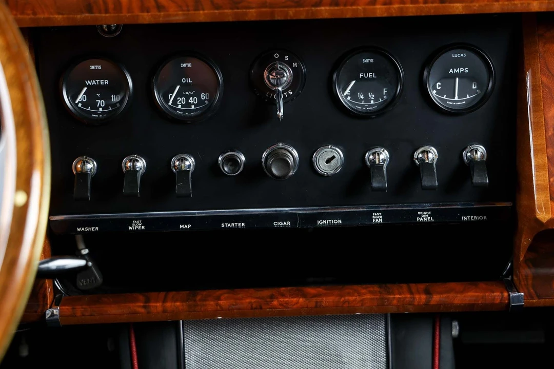 1960 Jaguar Mark II - Image 15 of 31