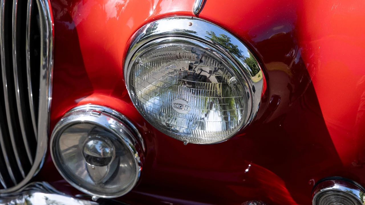 1960 Jaguar Mark II - Image 17 of 31