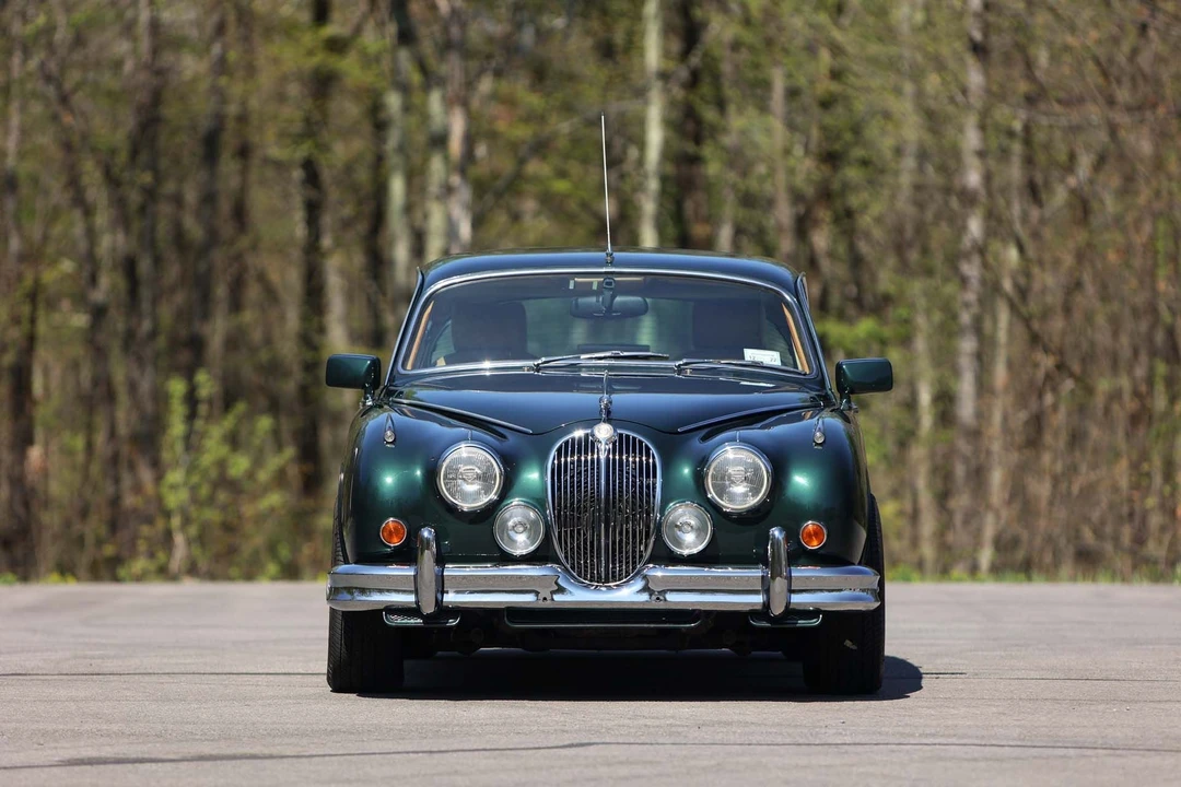 1960 Jaguar Mark II - Image 2 of 31
