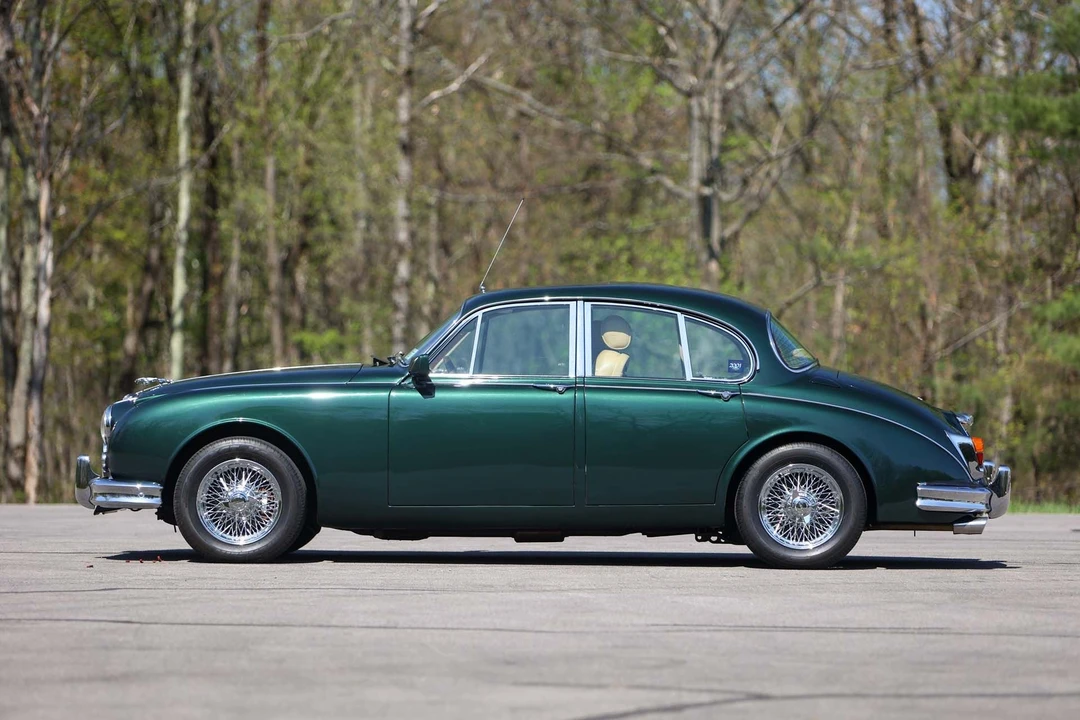 1960 Jaguar Mark II - Image 9 of 31