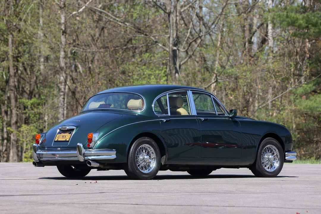1960 Jaguar Mark II - Image 11 of 31