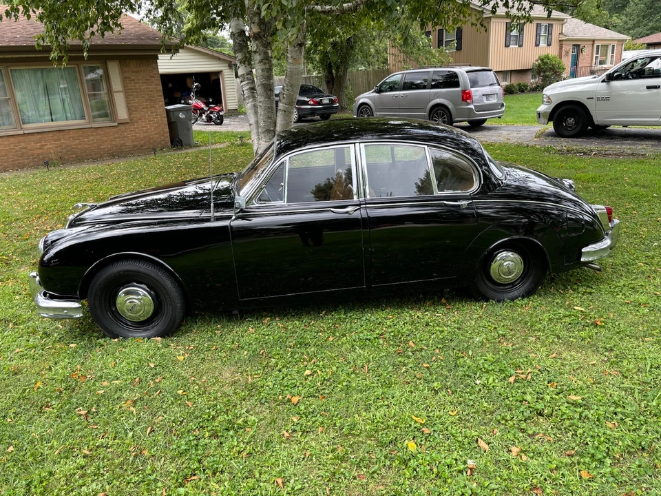1960 Jaguar Mark II - Image 9 of 31