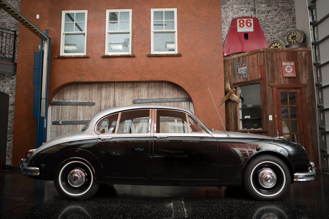 1960 Jaguar Mark II - Image 16 of 19