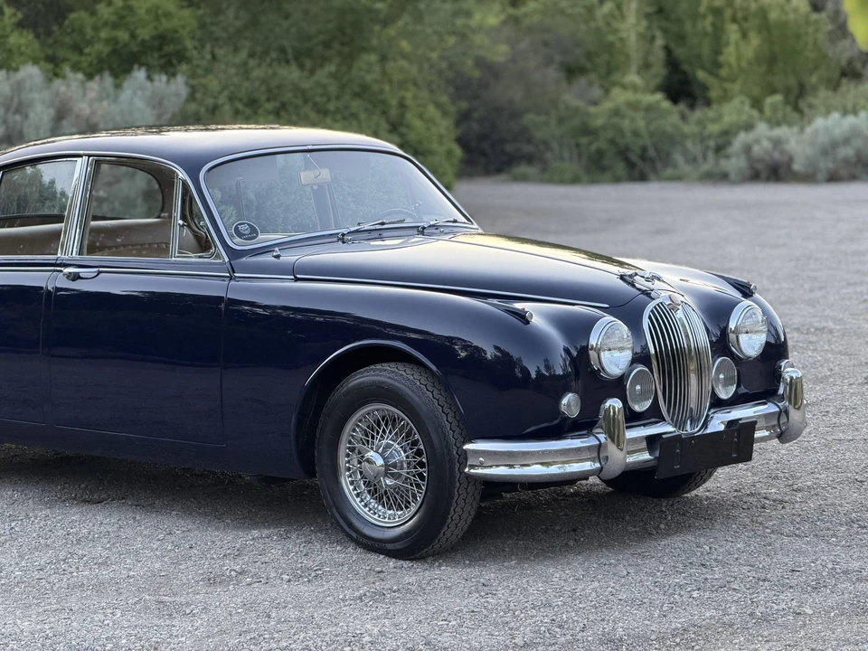 1960 Jaguar - Image 12 of 31