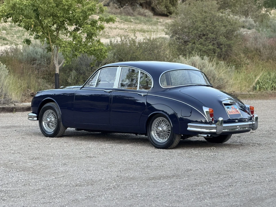 1960 Jaguar - Image 7 of 31