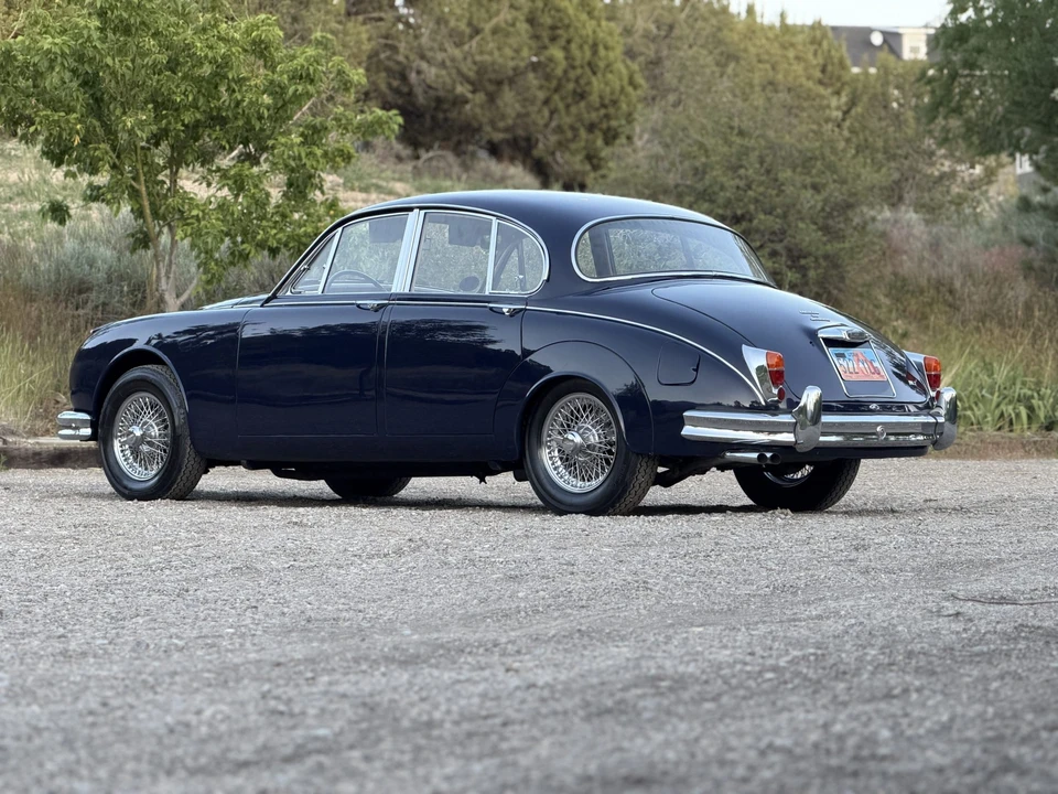 1960 Jaguar - Image 8 of 31