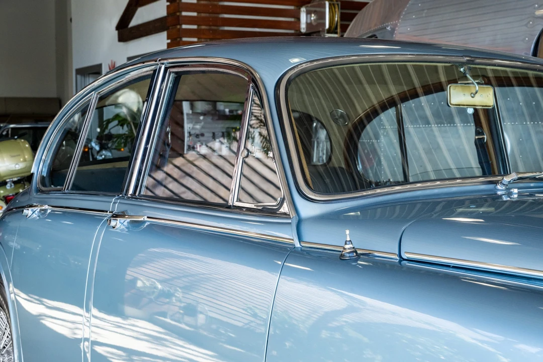 1960 Jaguar Mark II - Image 22 of 31