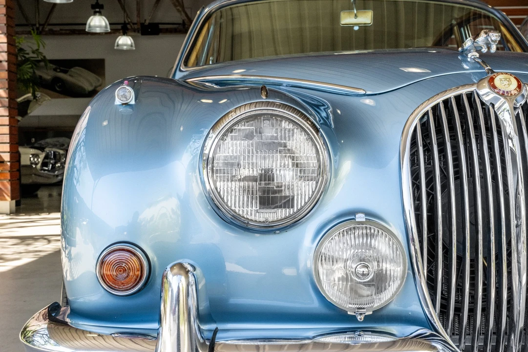 1960 Jaguar Mark II - Image 10 of 31