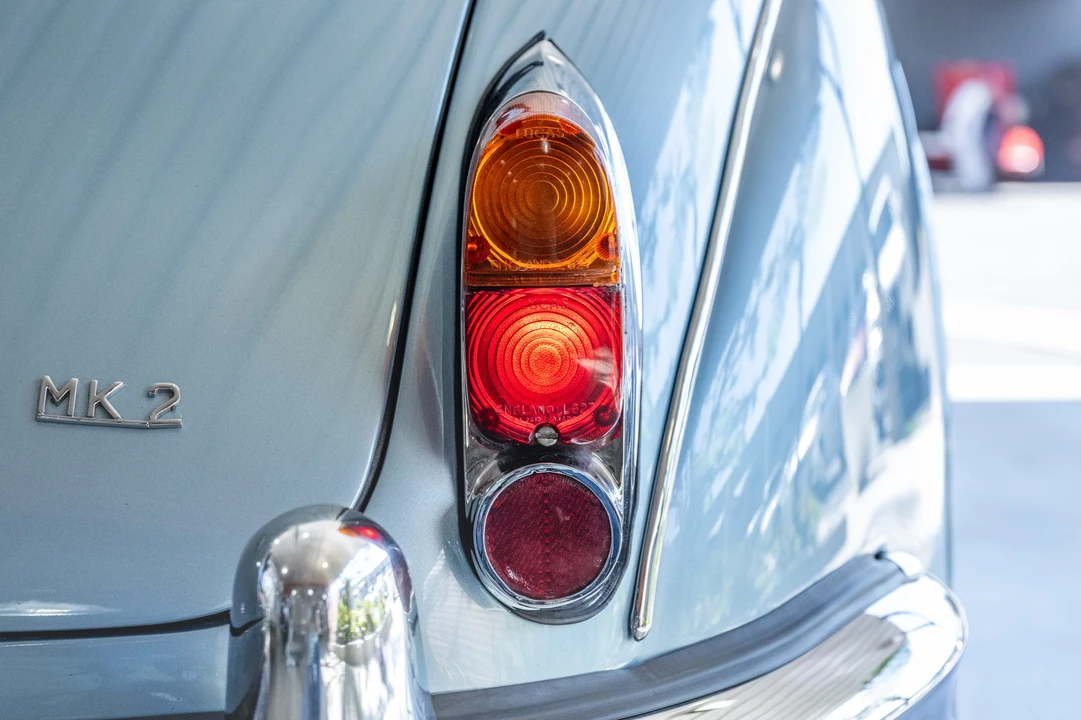 1960 Jaguar Mark II - Image 18 of 31
