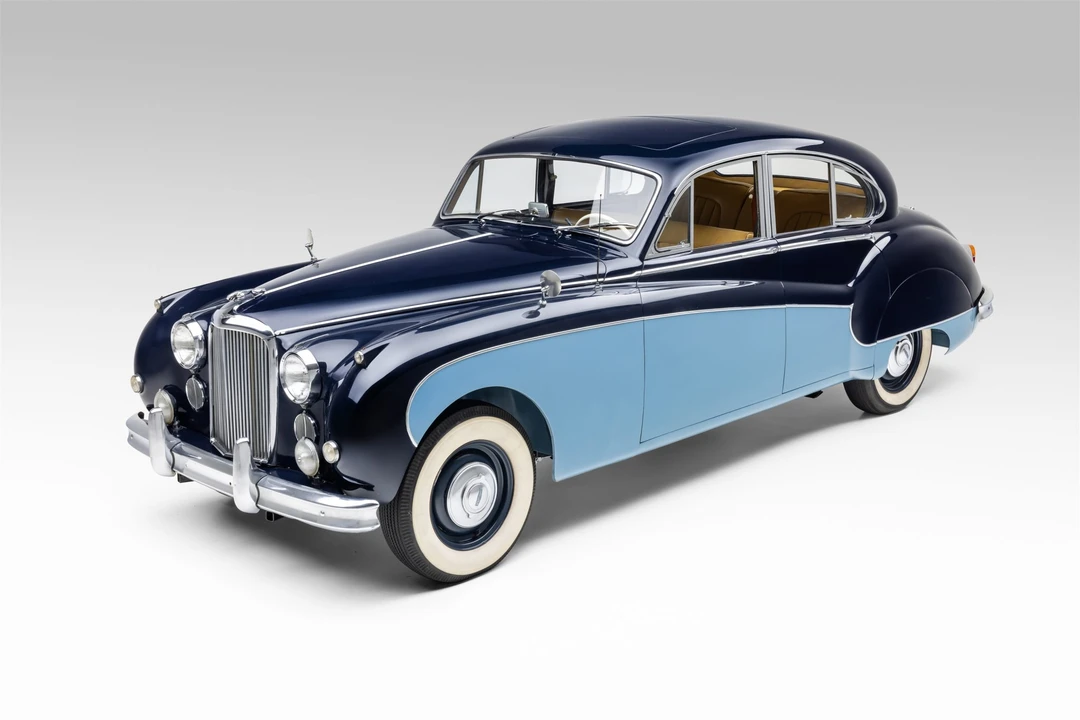 1960 Jaguar Mark VII & VIII & IX - Image 5 of 31