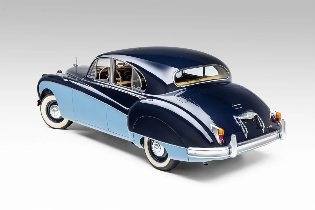 1960 Jaguar Mark VII & VIII & IX - Image 7 of 31