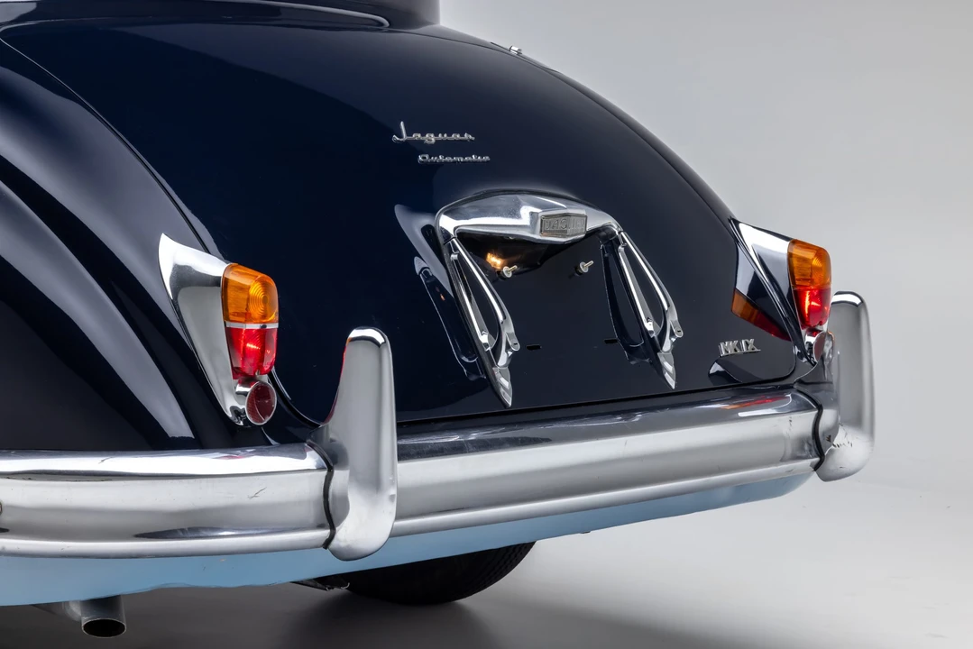 1960 Jaguar Mark VII & VIII & IX - Image 26 of 31