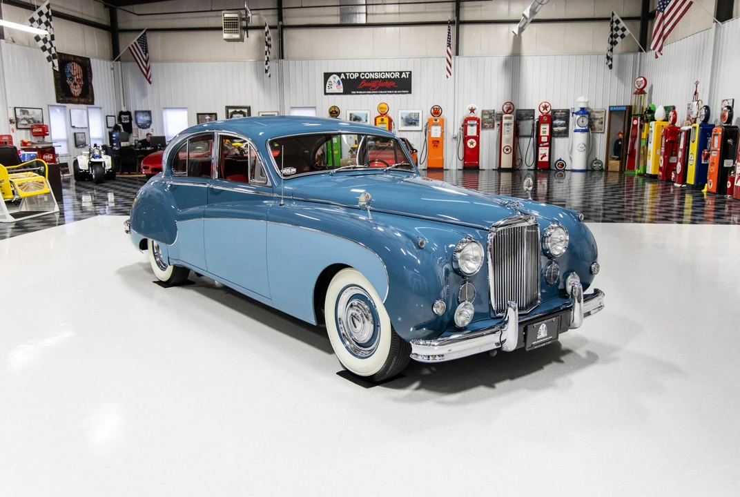 1960 Jaguar Mark VII & VIII & IX - Image 10 of 31