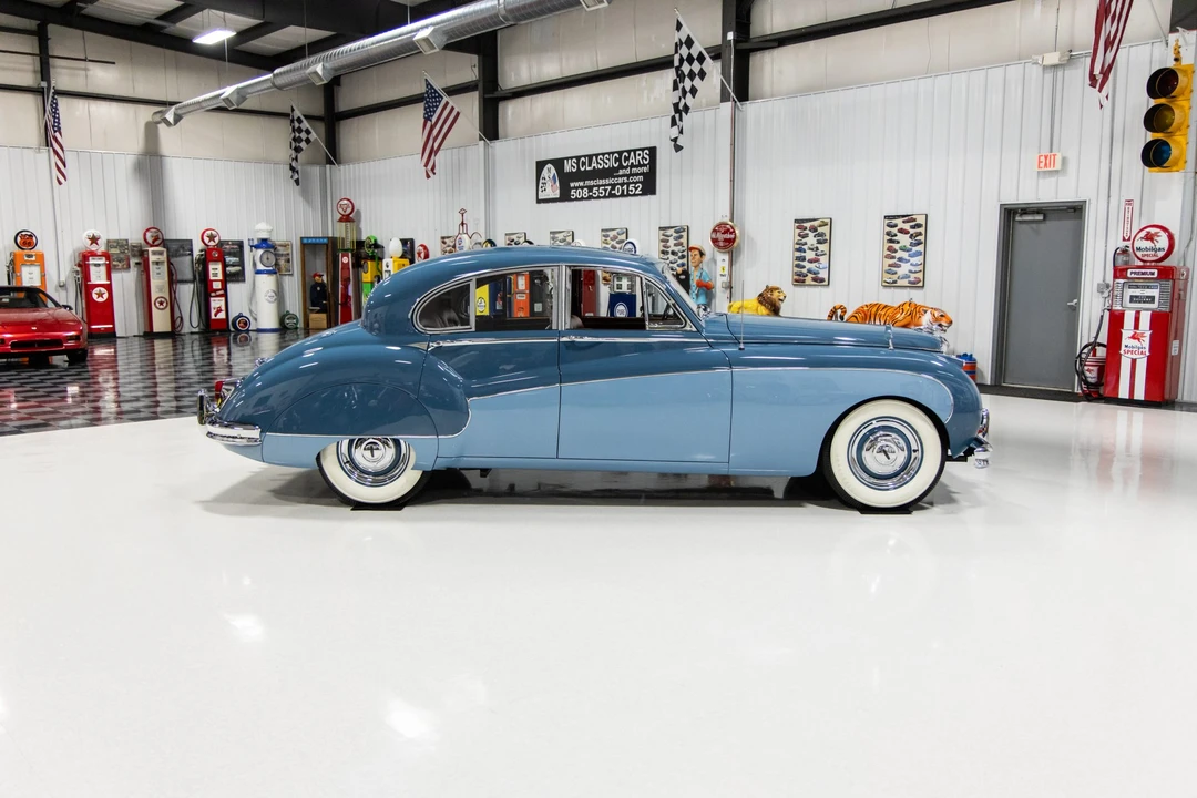 1960 Jaguar Mark VII & VIII & IX - Image 18 of 31