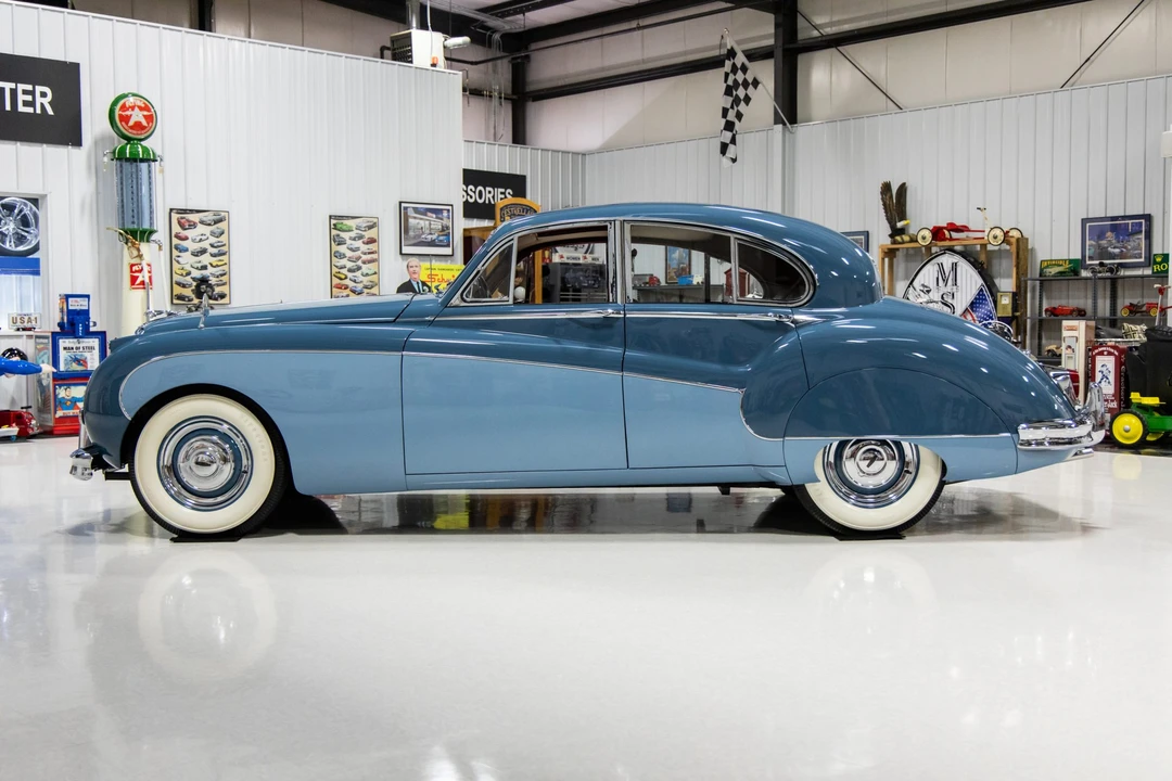 1960 Jaguar Mark VII & VIII & IX - Image 21 of 31