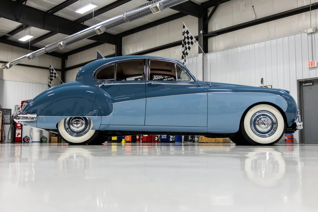 1960 Jaguar Mark VII & VIII & IX - Image 24 of 31