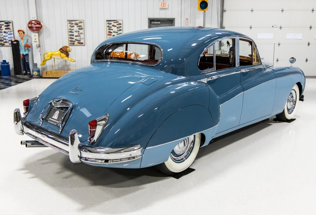 1960 Jaguar Mark VII & VIII & IX - Image 28 of 31