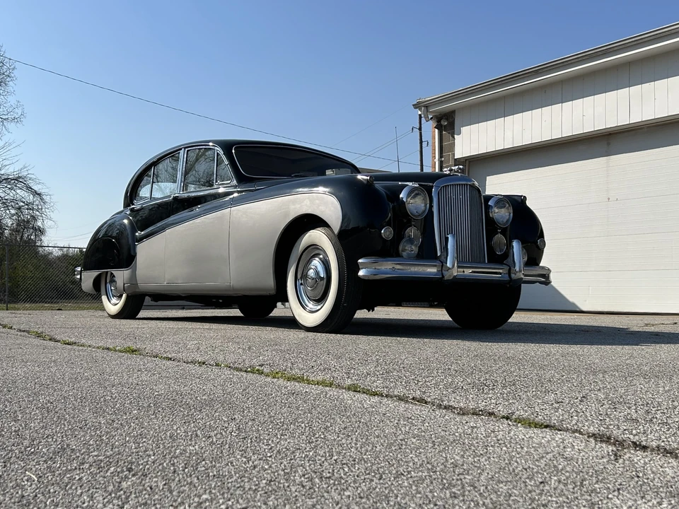 1960 Jaguar Mark VII & VIII & IX - Image 31 of 31