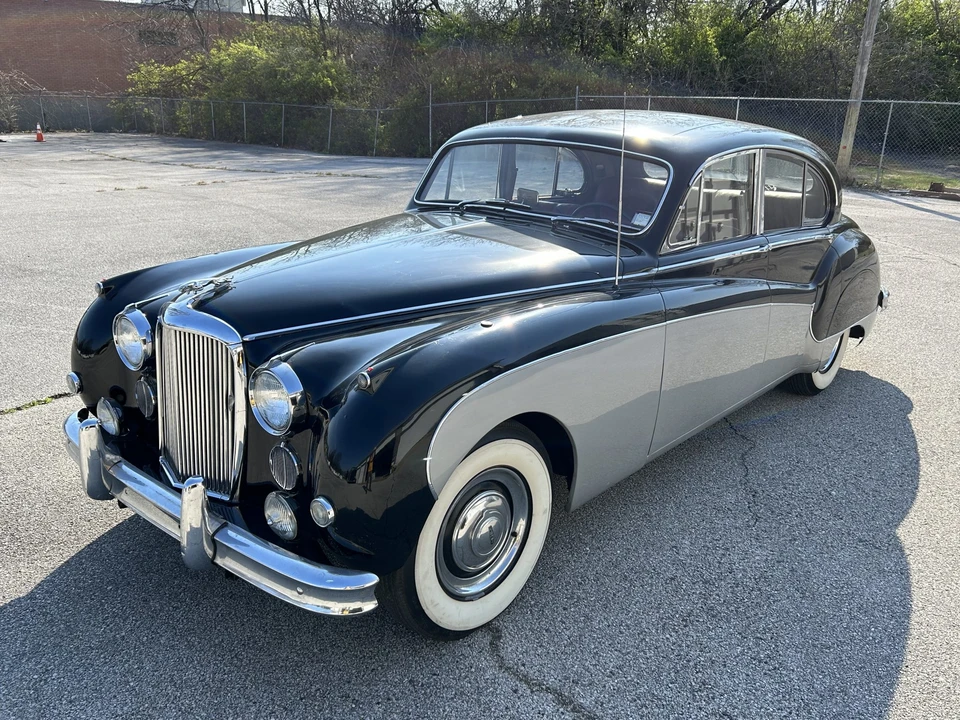 1960 Jaguar Mark VII & VIII & IX - Image 26 of 31