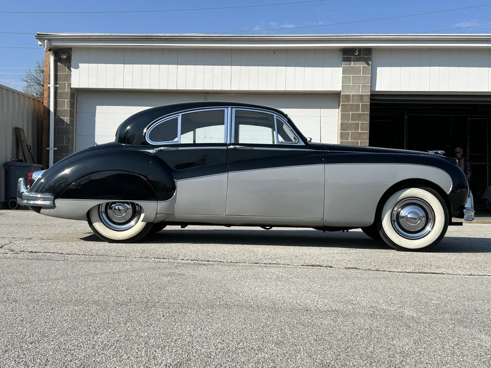 1960 Jaguar Mark VII & VIII & IX - Image 11 of 31