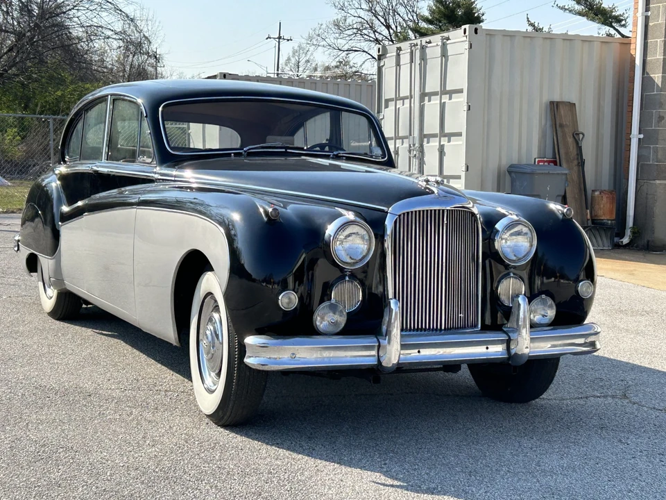 1960 Jaguar Mark VII & VIII & IX - Image 8 of 31