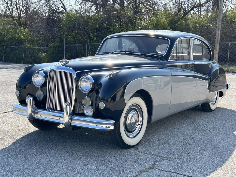 1960 Jaguar Mark VII & VIII & IX - Image 2 of 31