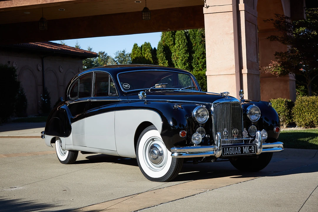 1960 Jaguar Mark VII & VIII & IX - Image 12 of 31