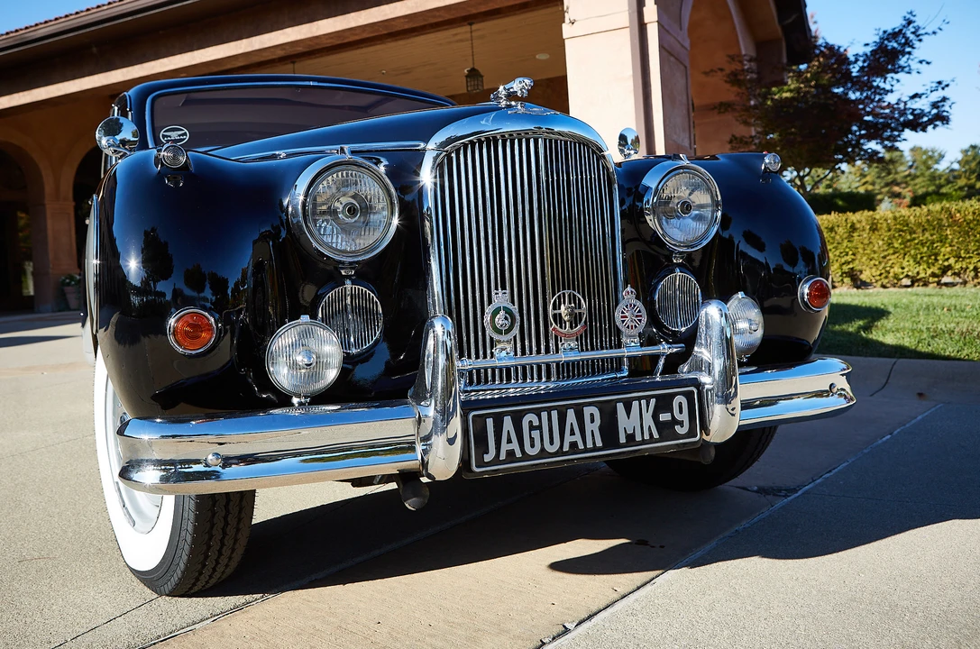 1960 Jaguar Mark VII & VIII & IX - Image 10 of 31