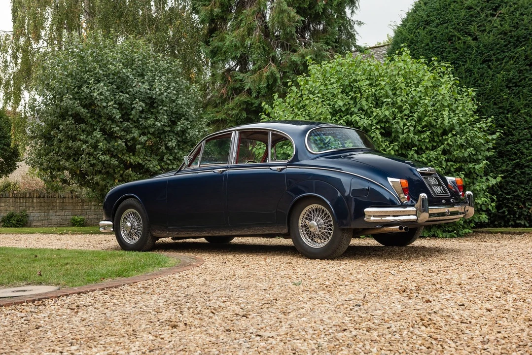 1960 Jaguar Mark II - Image 12 of 30