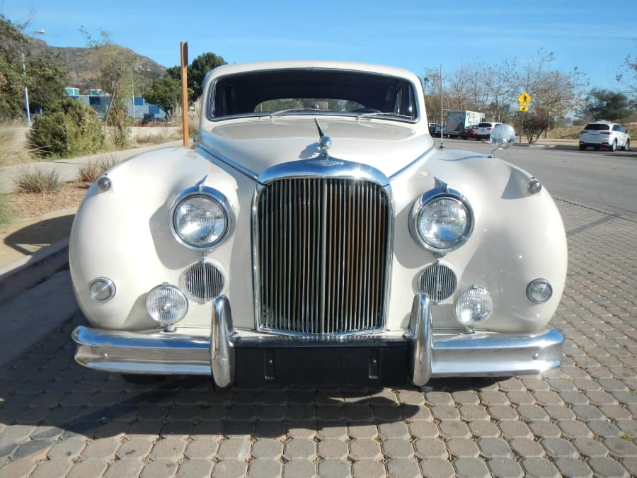 1960 Jaguar Mark II - Image 6 of 9