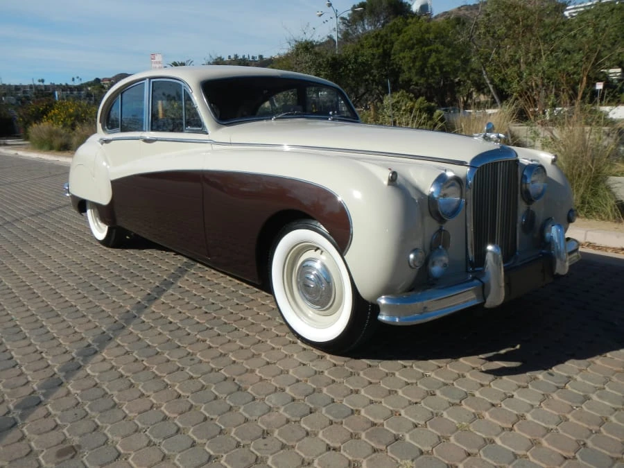 1960 Jaguar Mark II - Image 9 of 9