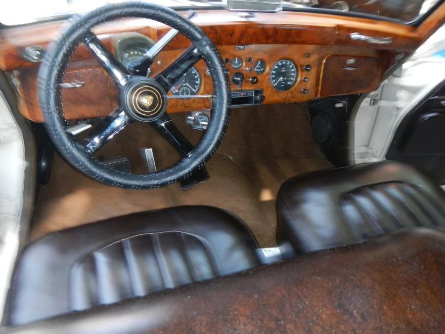 1960 Jaguar Mark II - Image 4 of 9